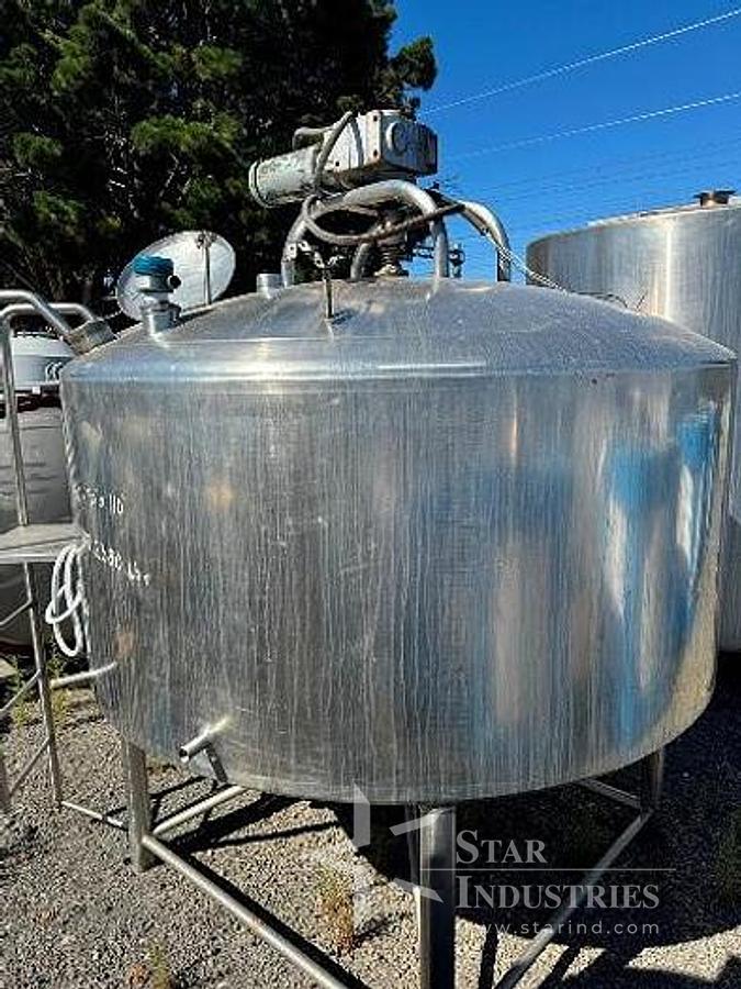 Used Tank, 1,000 Gallon, S/st, Jkt, DCI, Scrape Agit, CB/DT