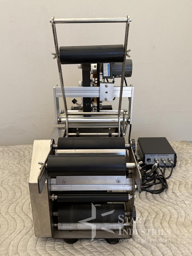 Used Semi -Automatic Labeling Machine