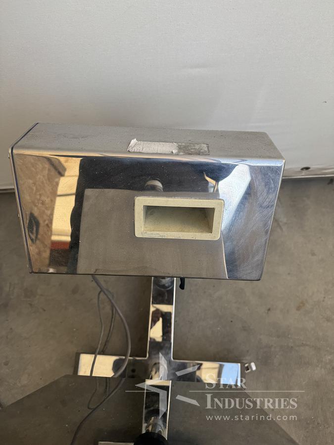 Used Loma Systems IQ4 Metal Detector