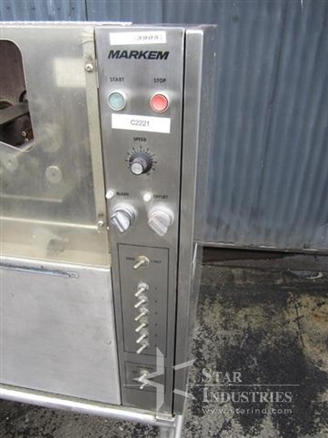 Used IMA MODEL F350 FARMOMAC 8 SPINDLE CAPPER