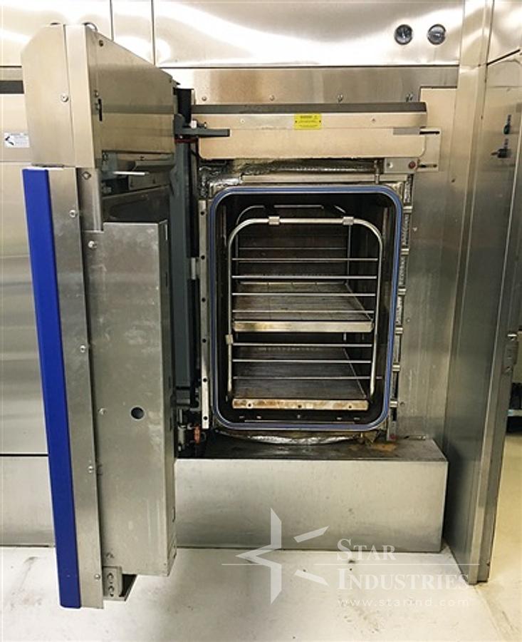 Used Getinge 733 LS Steam Sterilizer/Autoclave