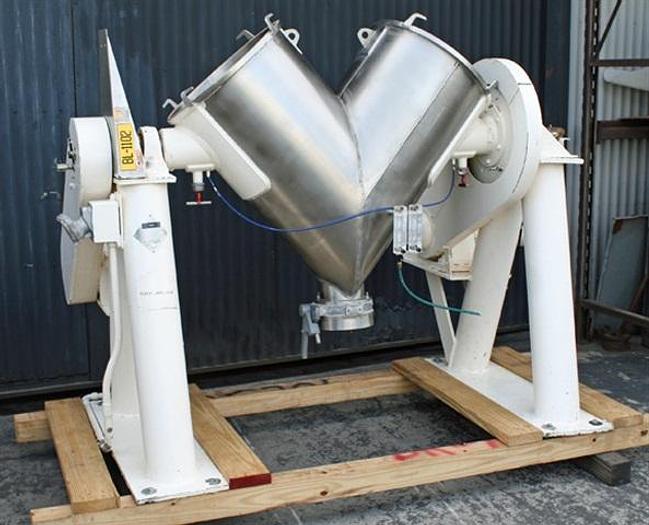 Used Patterson-Kelley 5 c.f. V-blender w/ Liquids-Solids Bar
