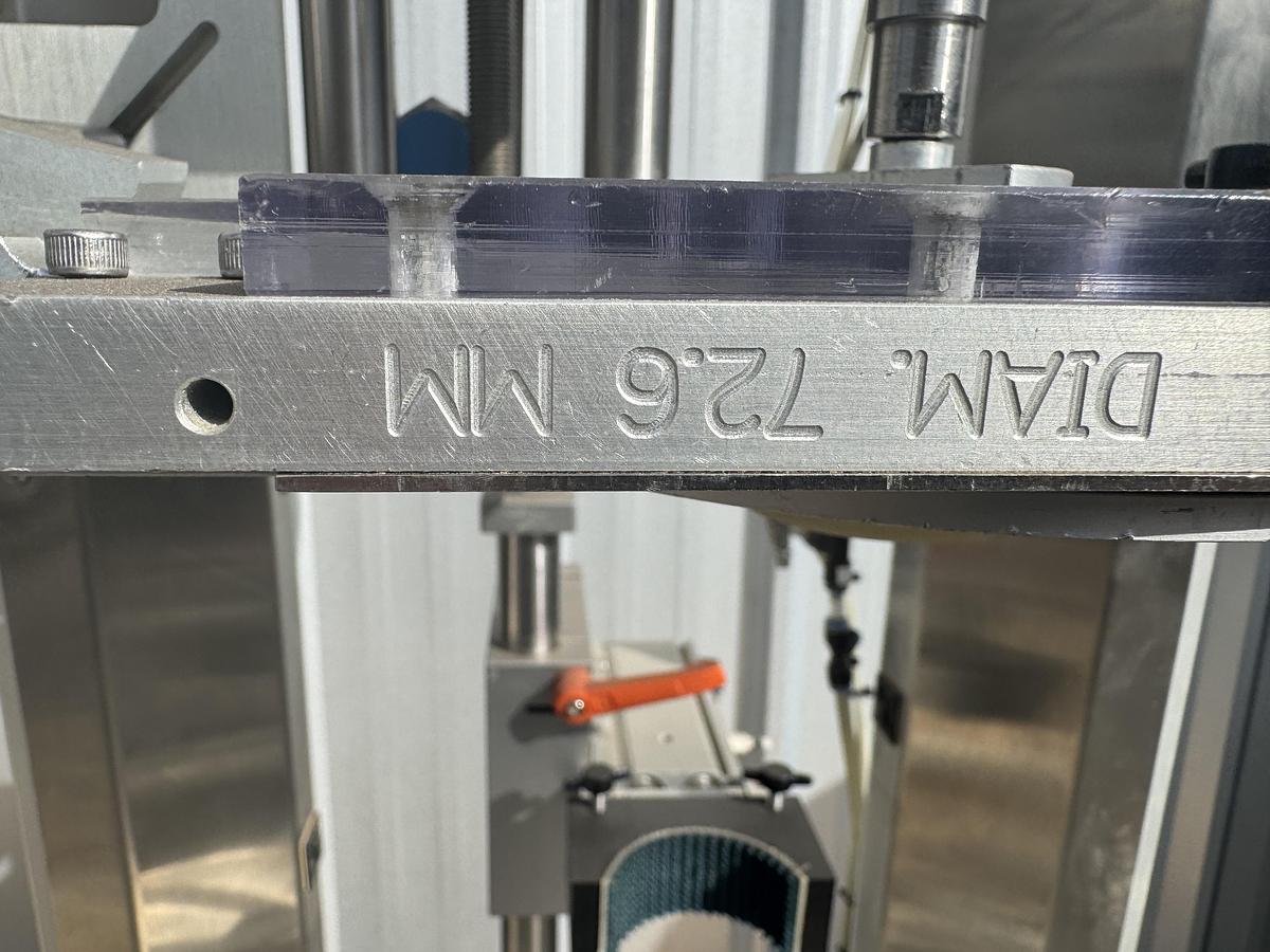 Used Chuck Capper w/ Elevator