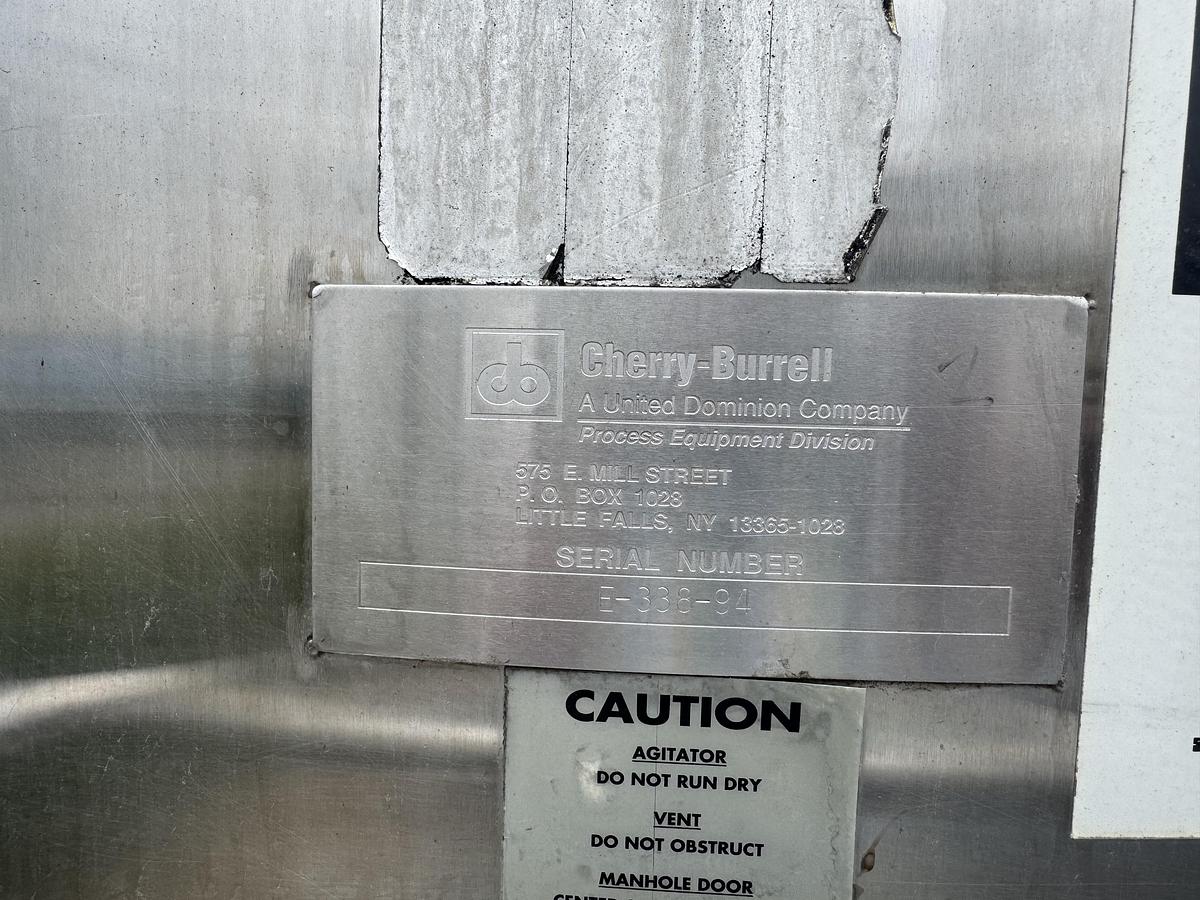 Used 6,800 gallon Silo Tank