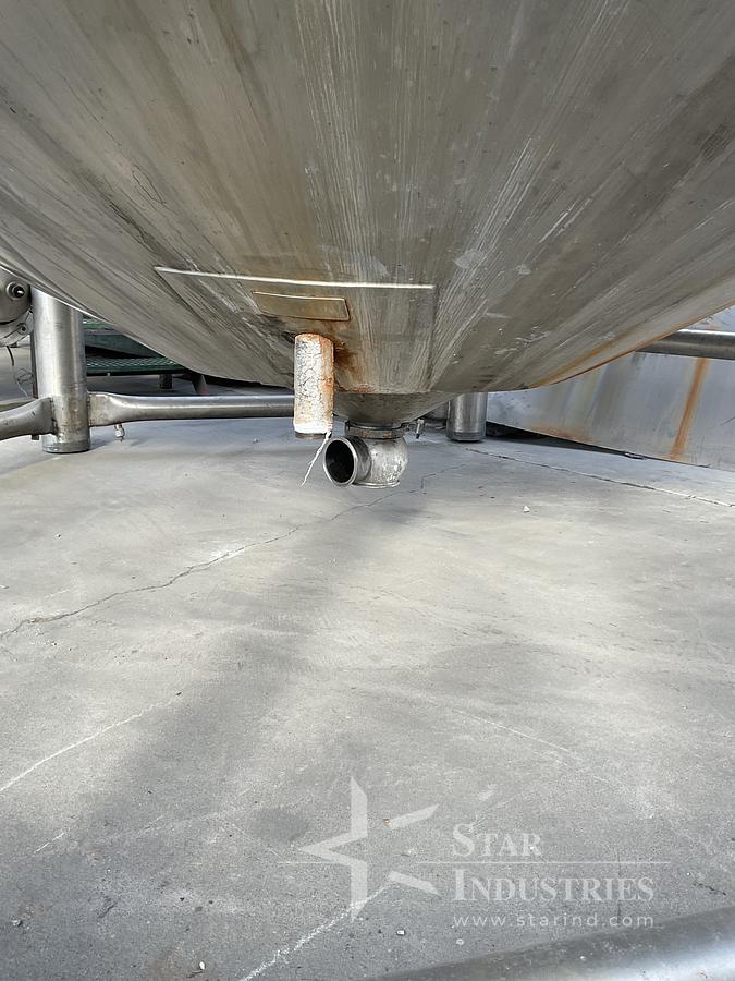 Used 5,000 Gallon S.S. Tank w/ Agitator and Side Sweep Scraper