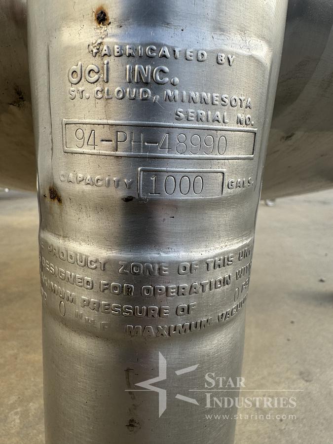 Used 1,000 gallon DCI s.s. Tank