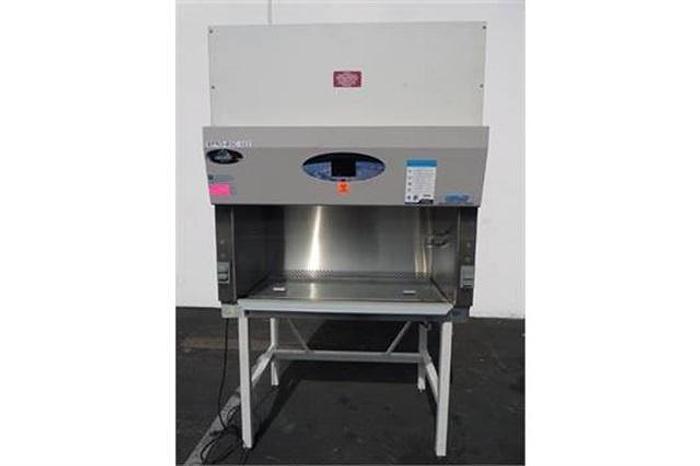 Used 4' Nuaire Biological Safety Cabinet