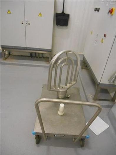 Used Dalton Dough Mixer Model 400HMM-R