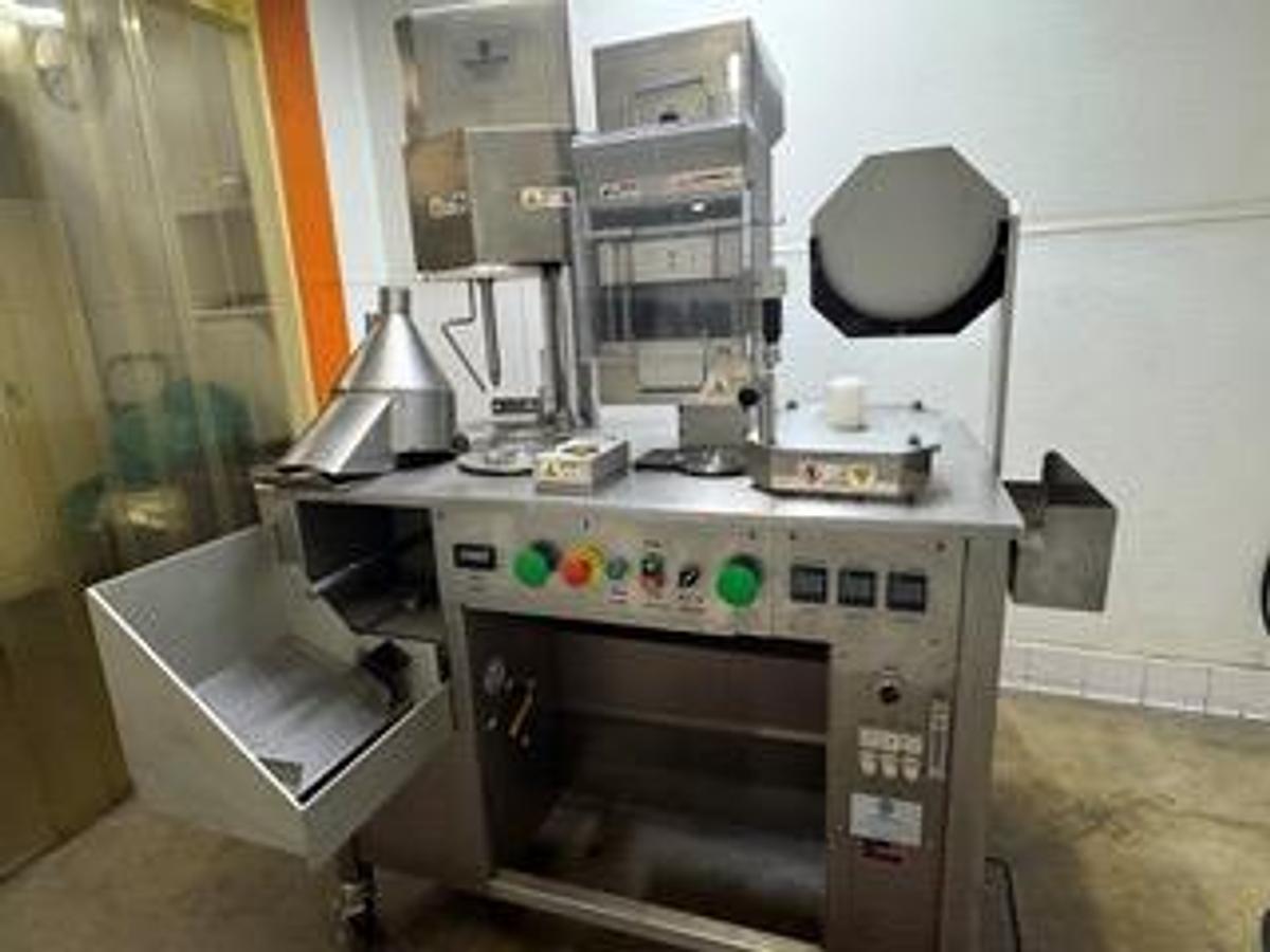 Used SCHAEFER MODEL 10 CAPSULE FILLING MACHINE 