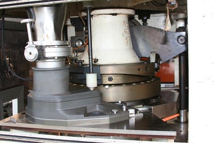 Used Fette 2000 29 st. D-tooled Tablet Press