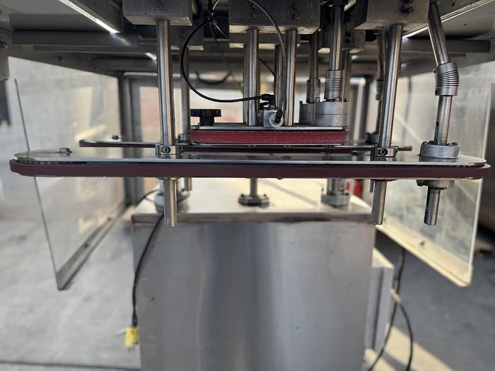 Used Inline Filling Systems Retorquer