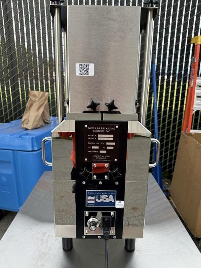 Used Modular Packaging Counter MC2