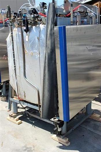 Used Getinge 733 LS Steam Sterilizer/Autoclave