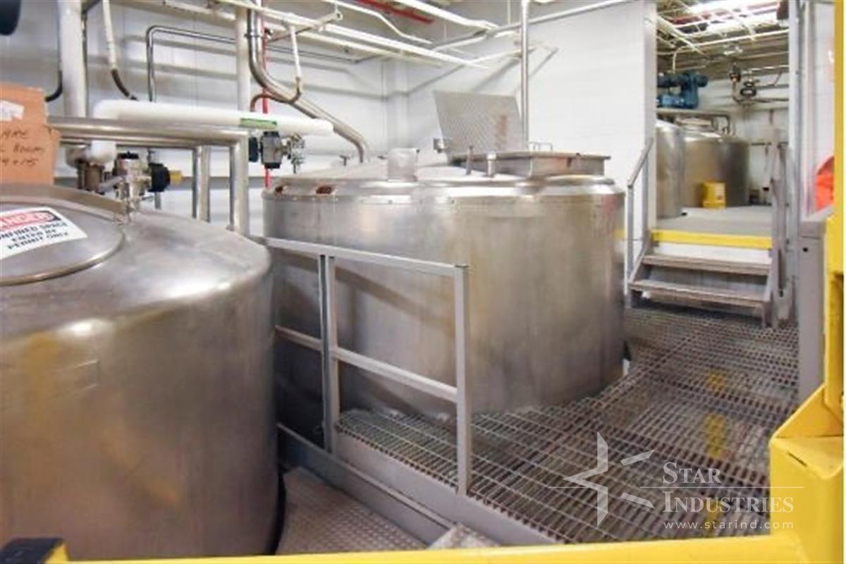 Used 4,000 Gallon Tank