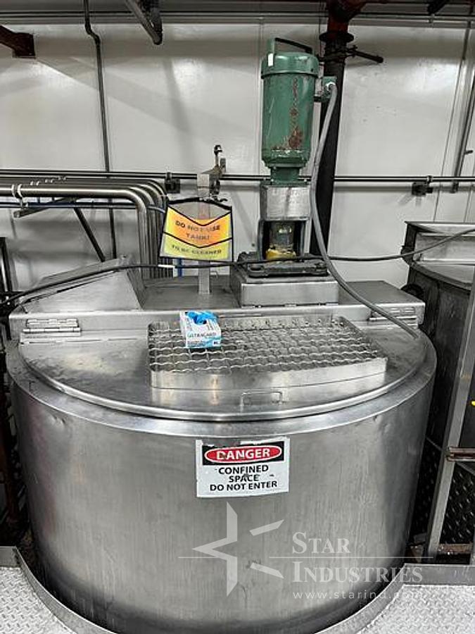 Used Tank, 850 Gallon, Stainless Steel, Jacketed, Agitated