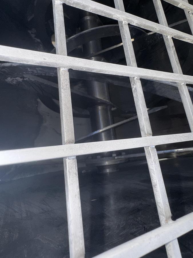 Used Axon Ribbon Blender