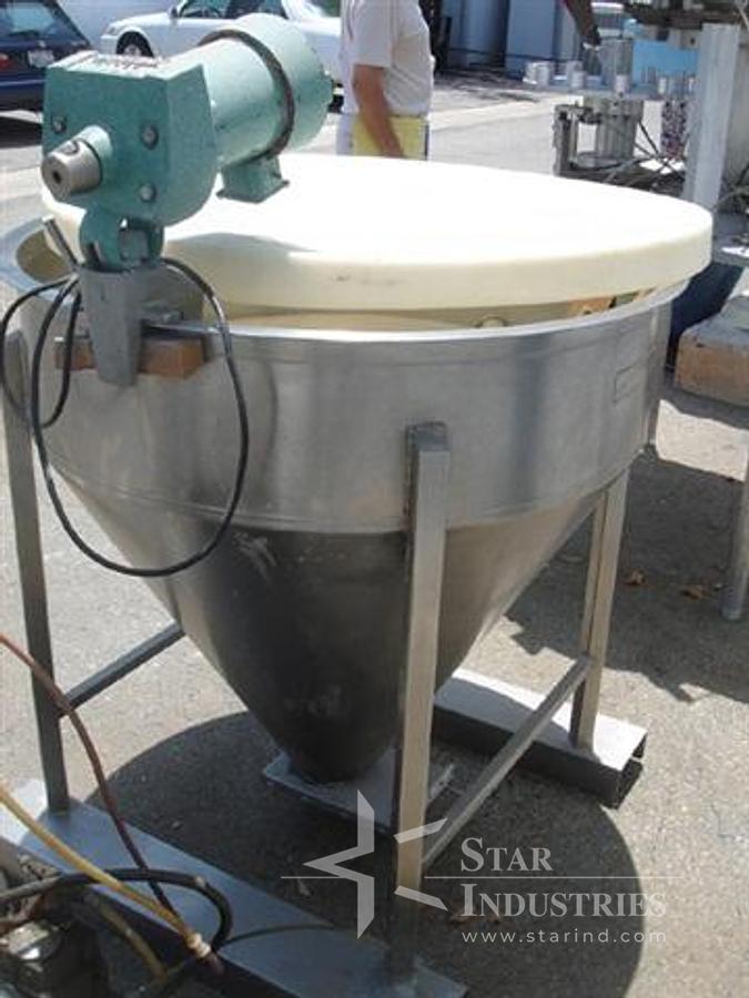 Used United Utensils 316 s.s. Hopper w/ valve