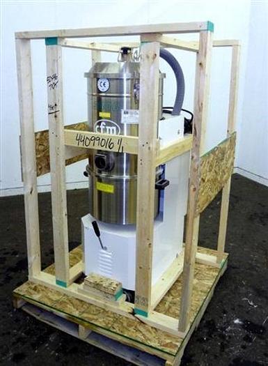 Used Nilfisk Vacuum Cleaners, Type 3306 AXX