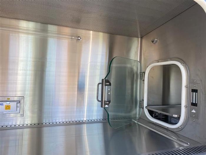 Used ESCO HPI-G3 Glovebox Isolator