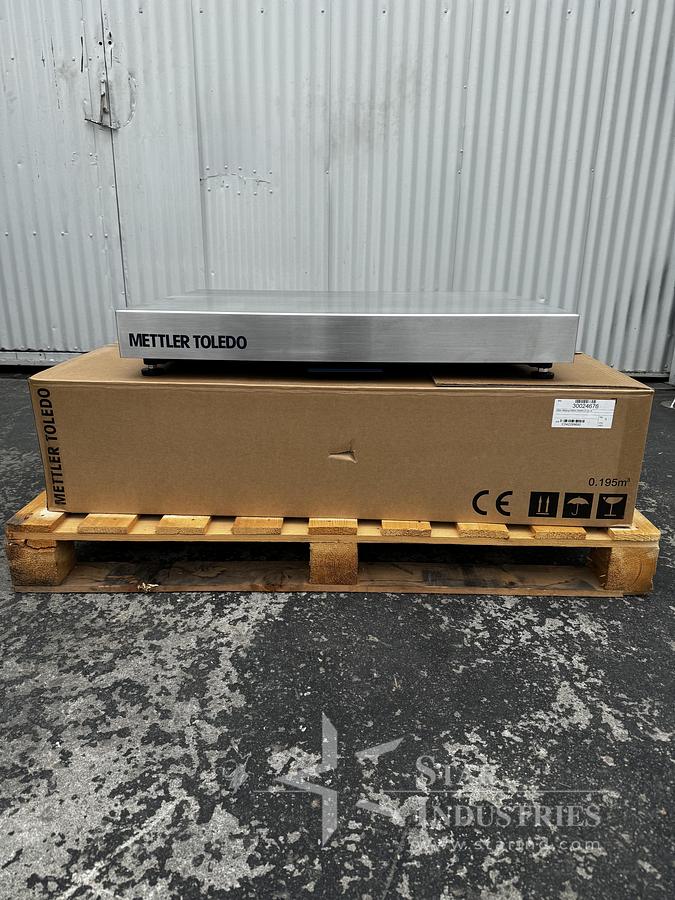 2016 Mettler-Toledo PBA655 Weighing Platform