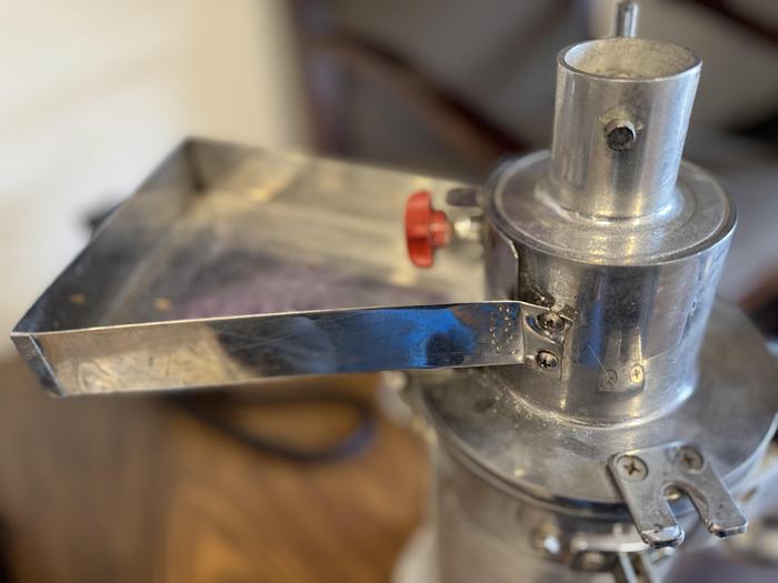 Used Powder Grinder, 4.5" diameter