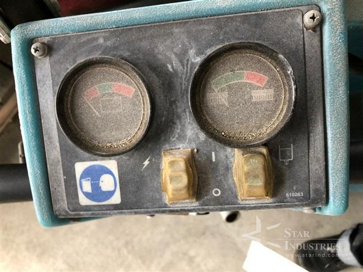 Used U.S. Bottlers B-49 Vacuum Filler