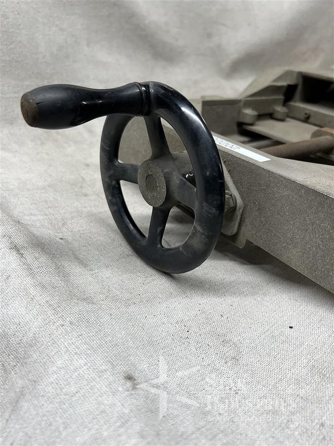 Used Air Flow Shut-Off Gate