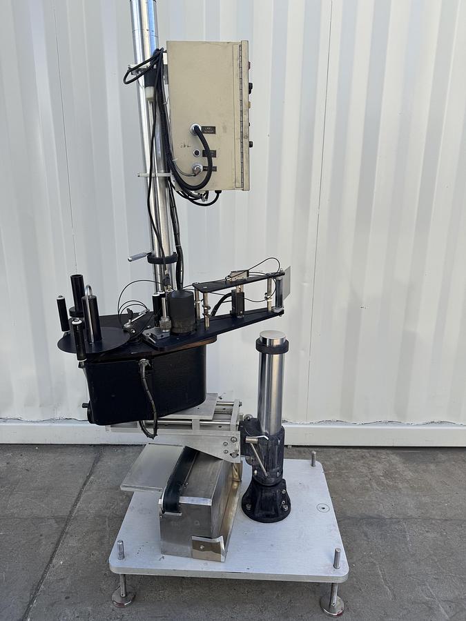 Used Avery Labeler Model 500, 4" right hand