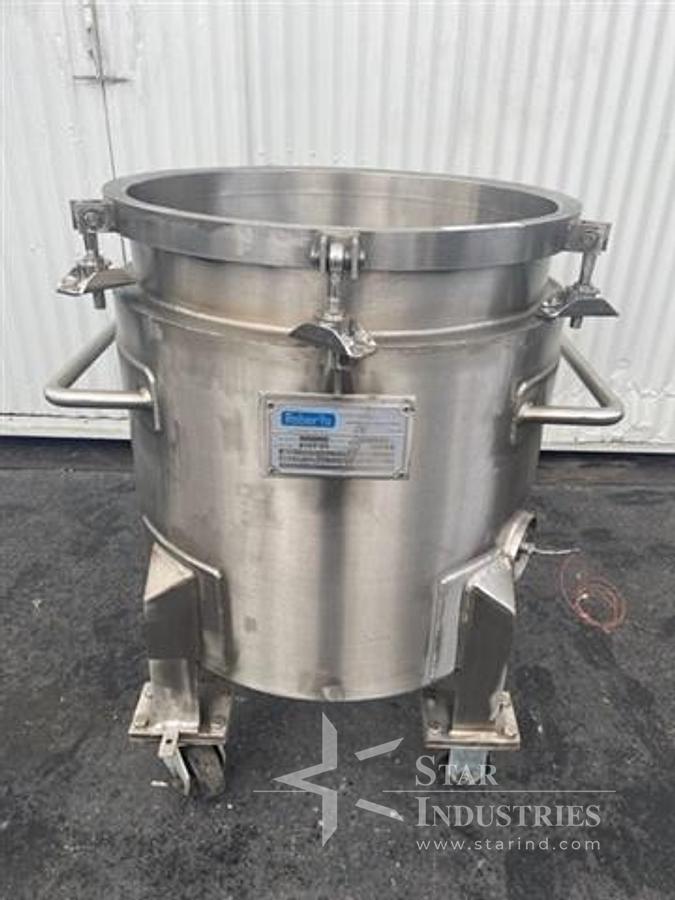 Used GEMCOMATIC 40 C.F. DOUBLE CONE VACUUM MIXER