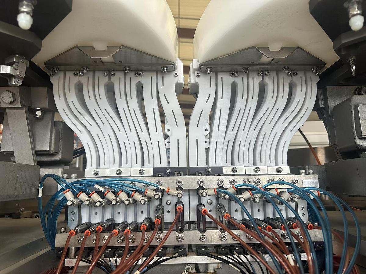 Used Wrapade Model V-600, Multi-Product Feed System