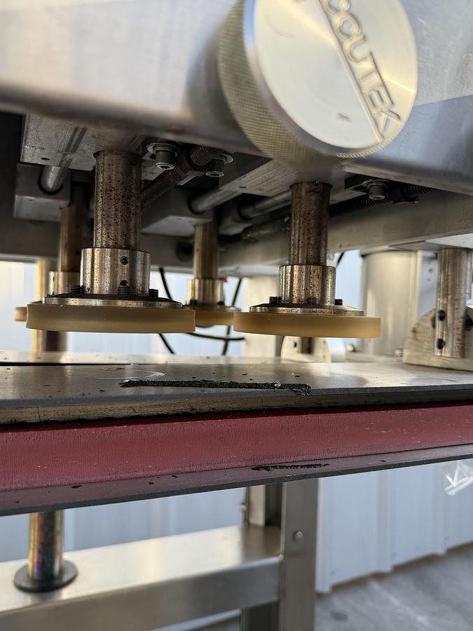 Used Accutek Cap Torquer