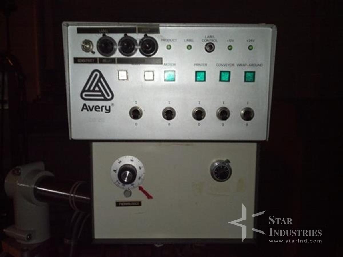 Used AVERY DS 152 Labeler