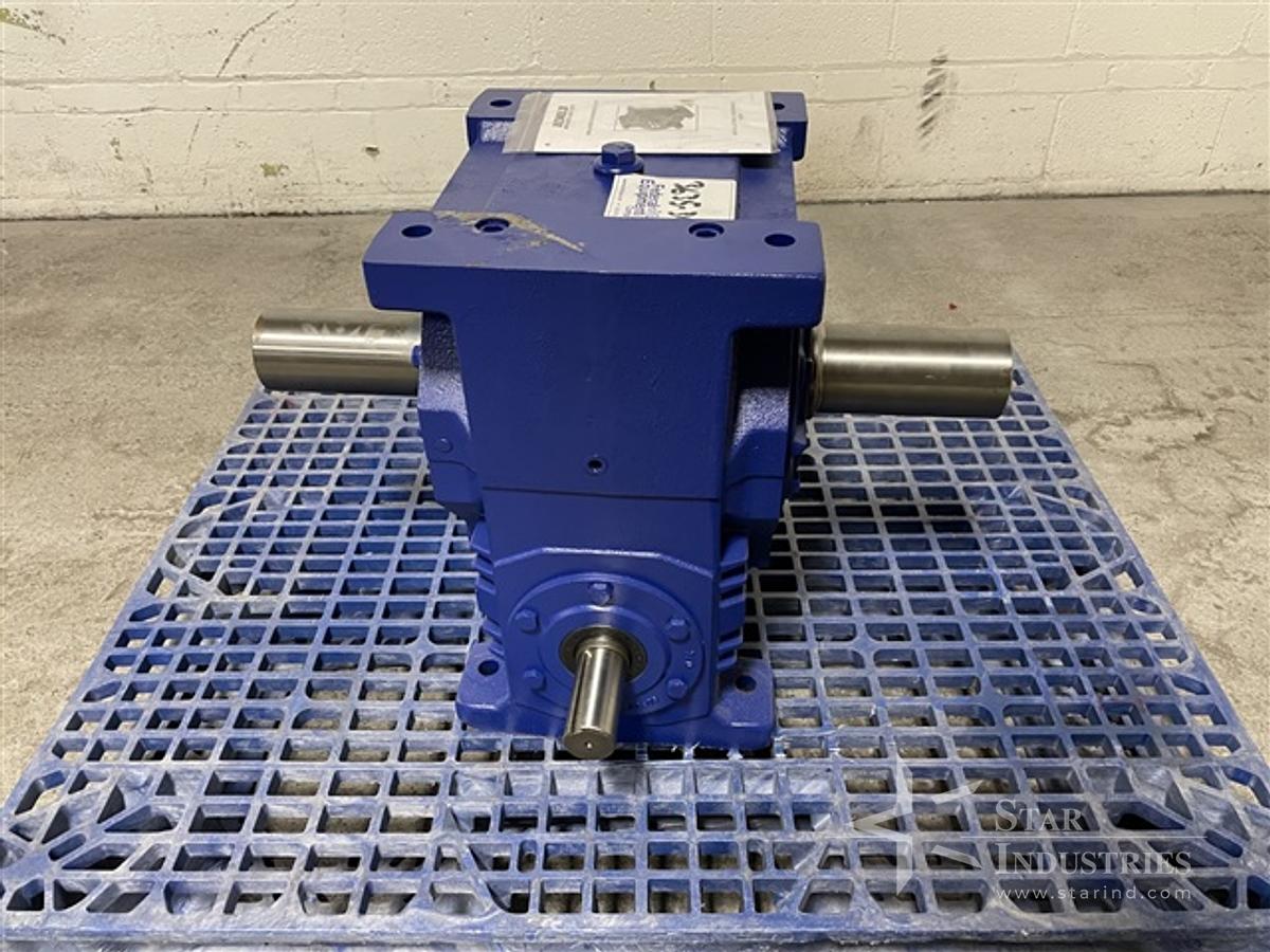 Used Rennold Gearbox, Size WM7, 20:1