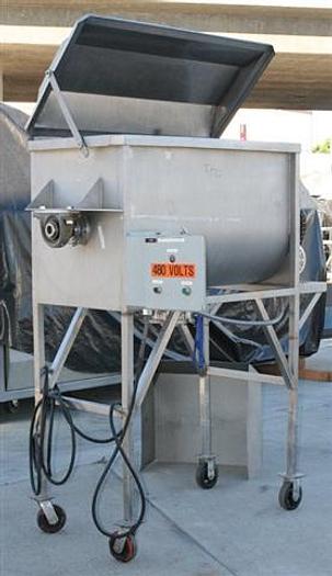 Used Ribbon Blender, 20 cu. ft. total capacity, s.s.
