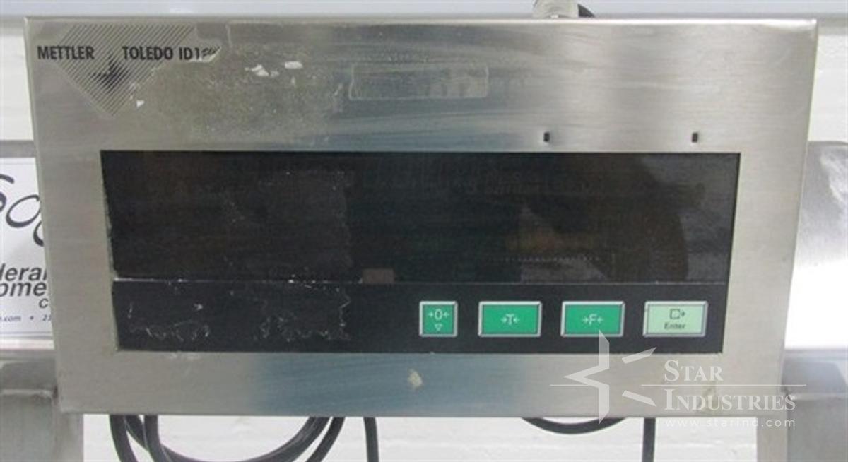 Used 16" X 19" METTLER TOLEDO SCALE