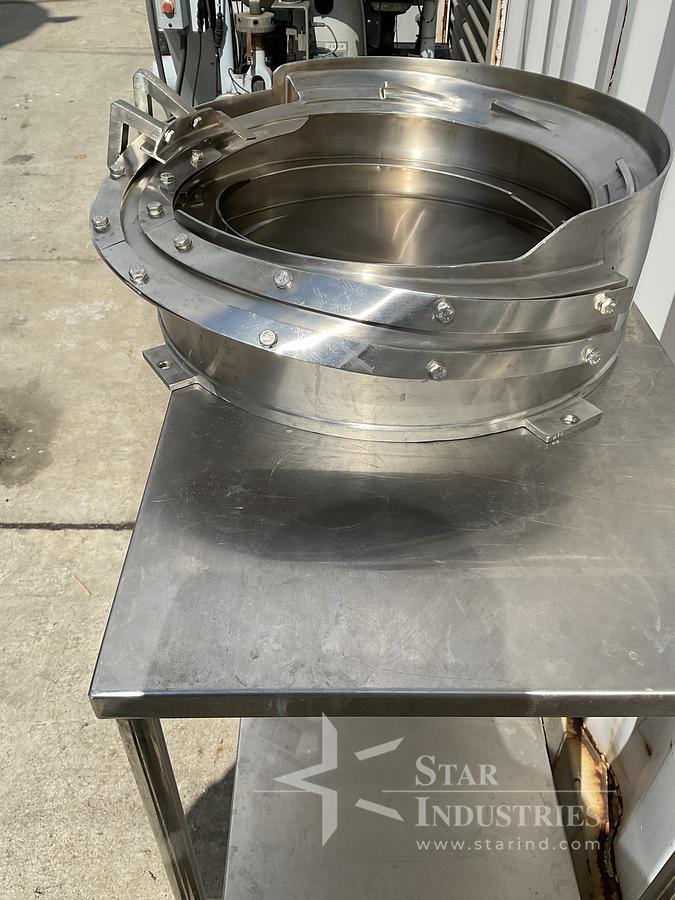 Used SS Cap Feeder 
