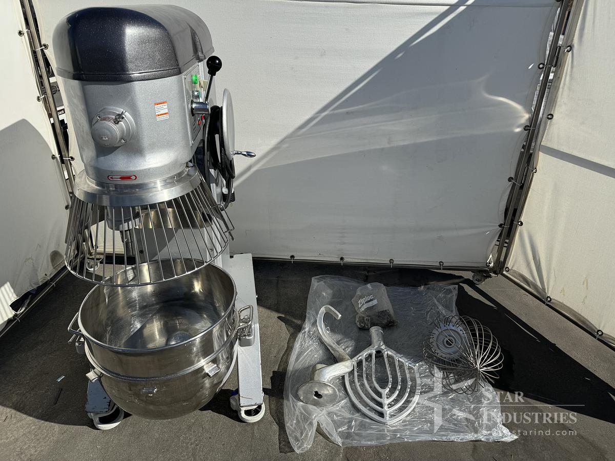Used Anvil Mixer w/Guard 60 Quart