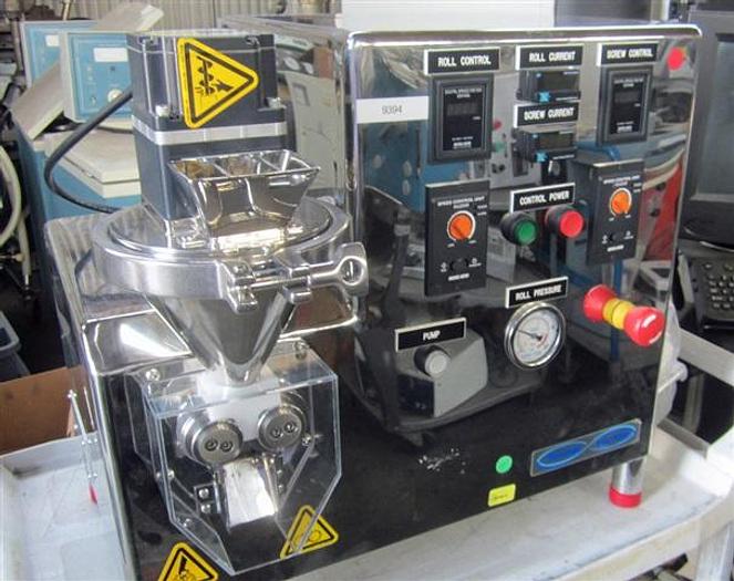 Used Vector Freund TFC-Lab Micro Roller Compactor