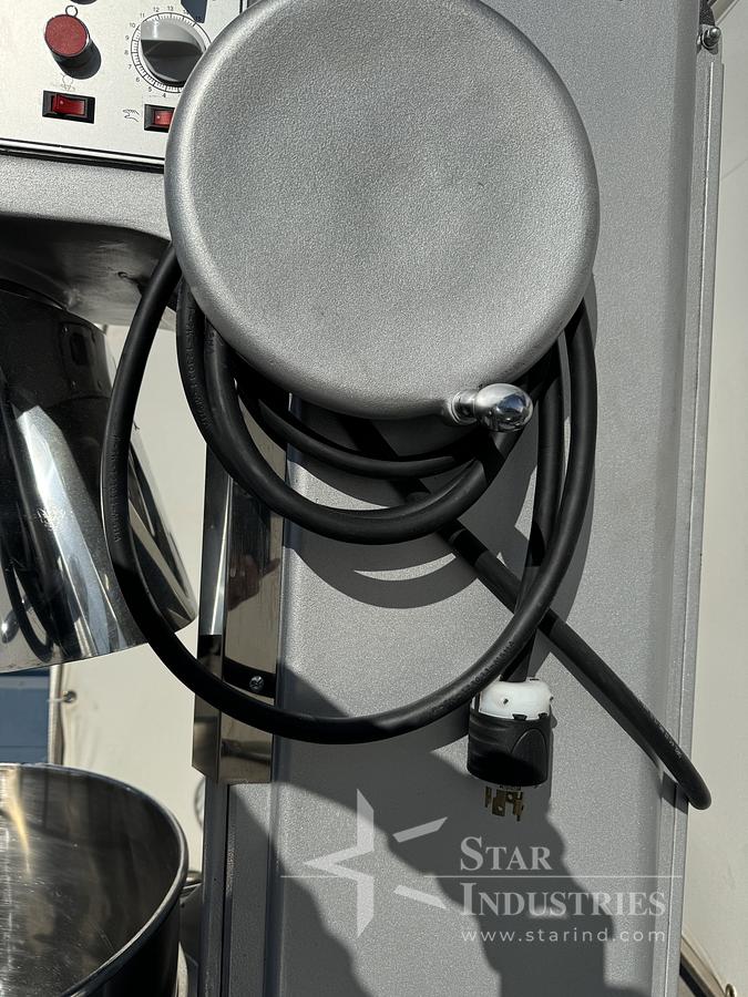 Used Anvil Mixer w/Guard 60 Quart