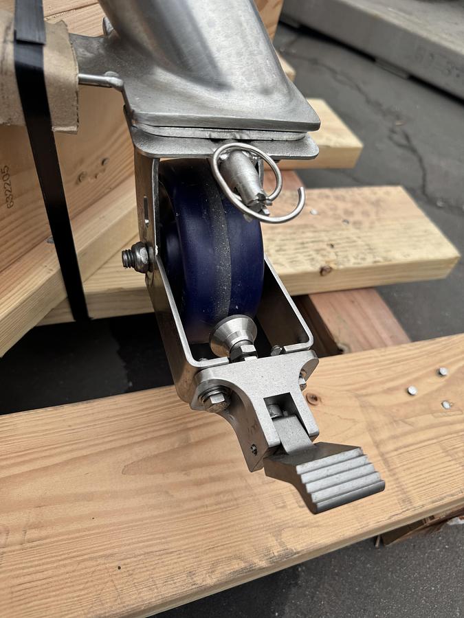 Used 450 liter Holloway S.S. Tank