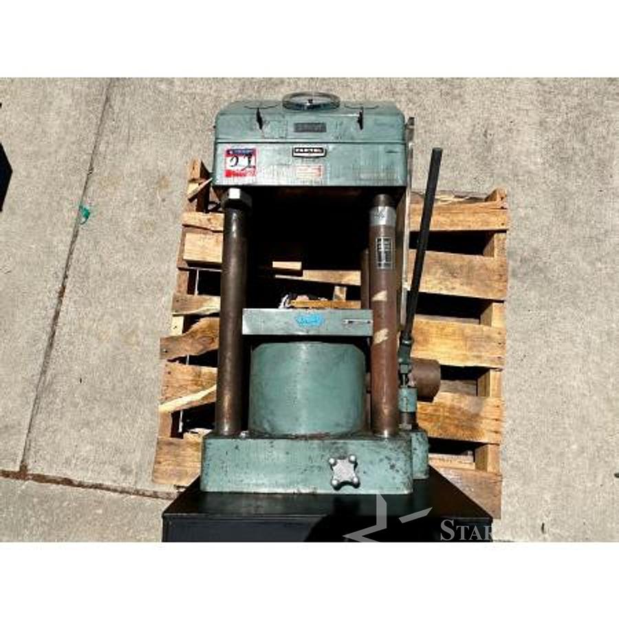 Used Farrel 100-ton hydraulic Laboratory Press