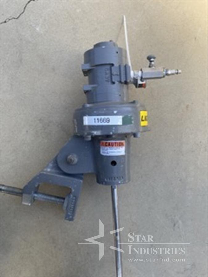 Used Lightnin Pneumatic Mixer