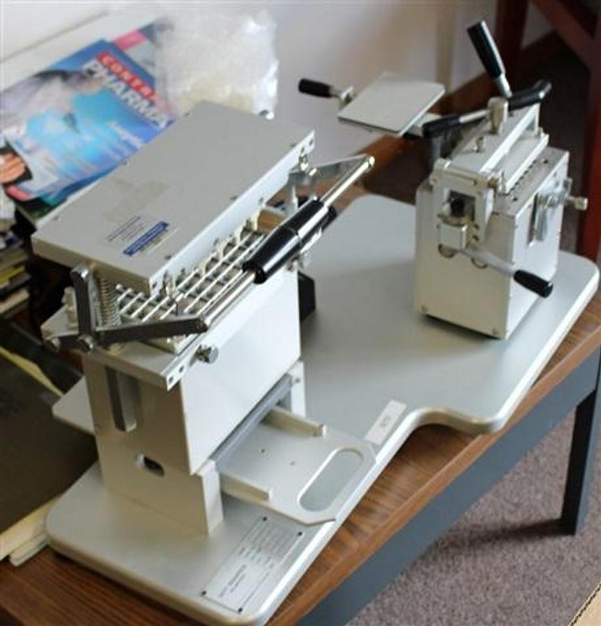 Used Dott. Bonapace Semi-auto Capsule Filler, Model MC50