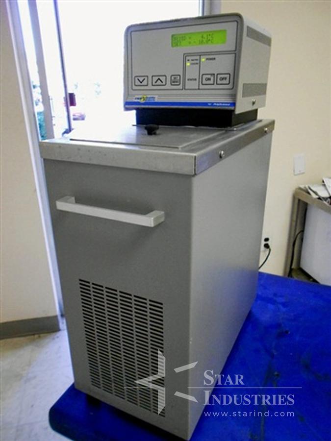 Used VWR Scientific Refrigerated Circulating Waterbath Model 1166, 6 liter cap