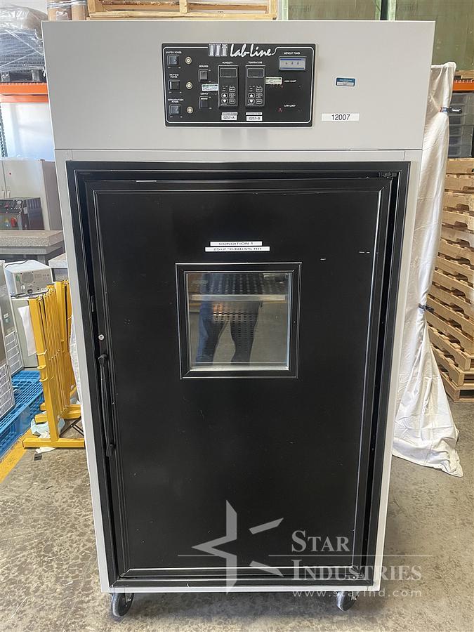 Used Barnstead/Labline EC32560 Stability Chamber
