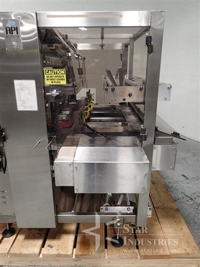 Used API DLT4800 Shrink Bundler