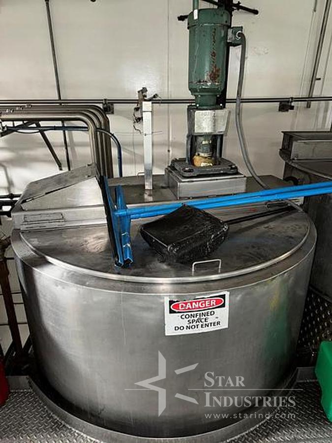 Used Tank, 850 Gallon, Stainless Steel, Jacketed, Agitated