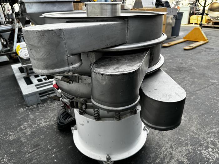Used Sweco 18" Separator