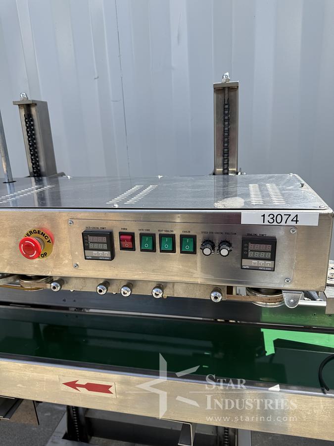 Used Vertical Sealing Machine
