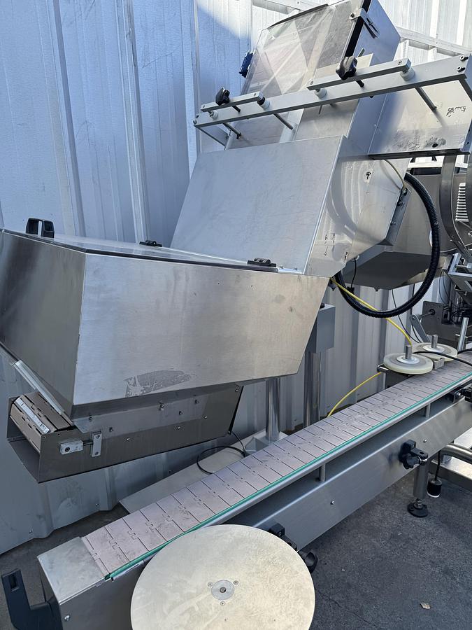 Used CVC 8-spindle Capper w/ Elevator & Conveyor